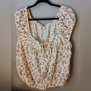 Old Navy floral short sleeve blouse